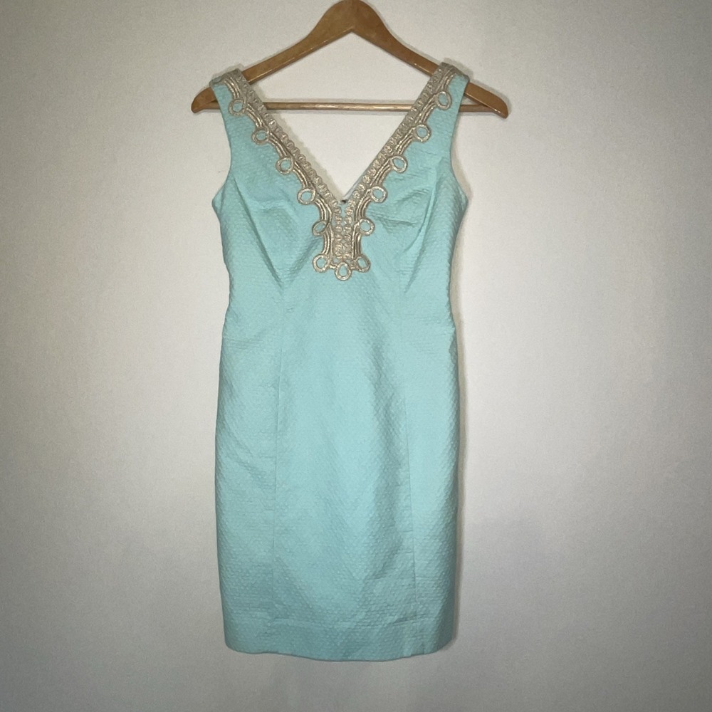 Lilly Pulitzer Bay Dress Size 0 Aqua Blue Textured Shift Embroidered Neckline